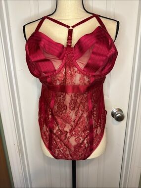 Lace Underwire Bustier Bodysuit in Wine Red